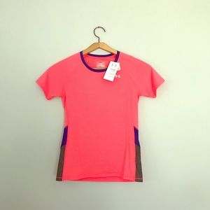 Medium Under Armour women’s short sleeve top